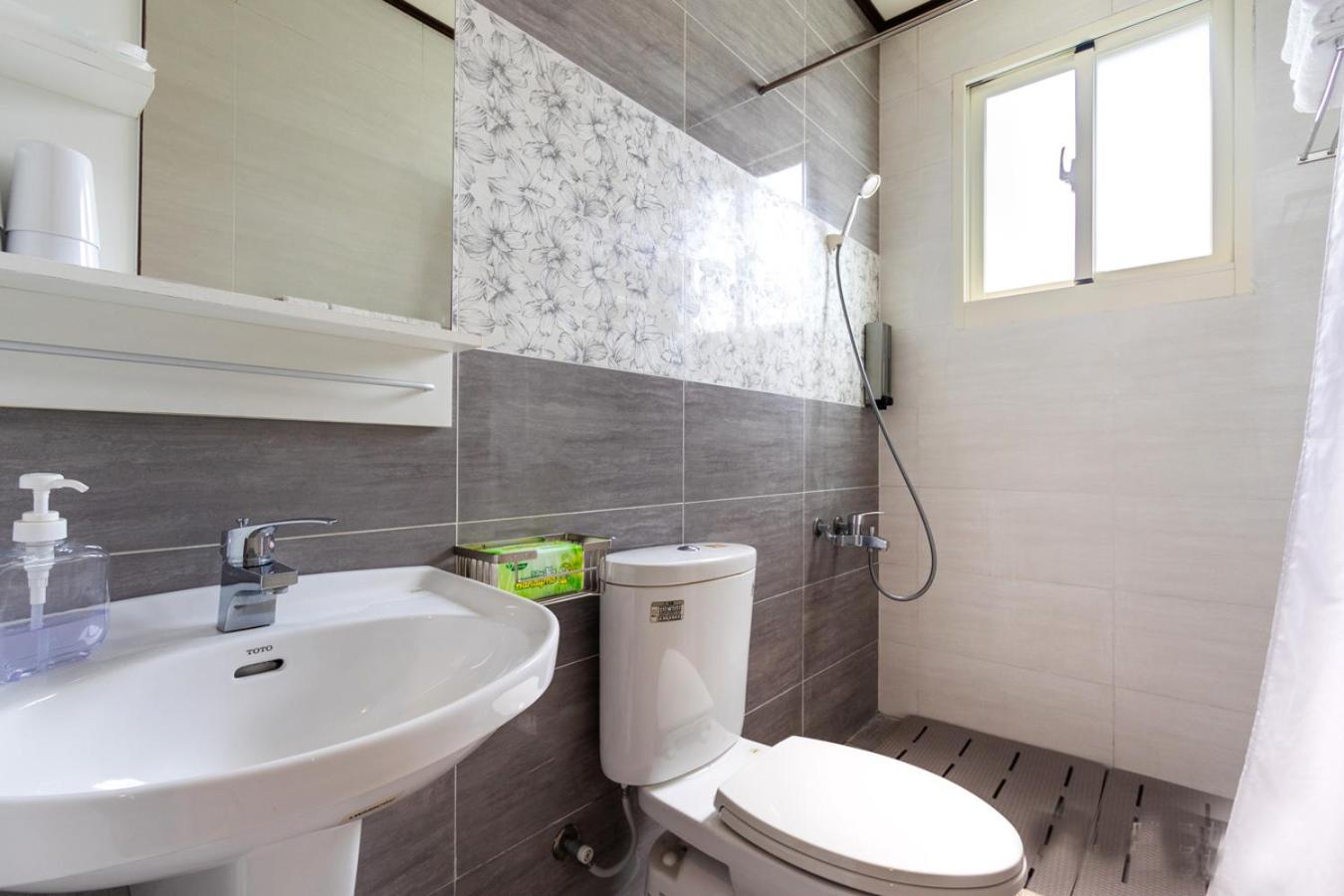 Sommer 19 B&B Luodong Exterior foto